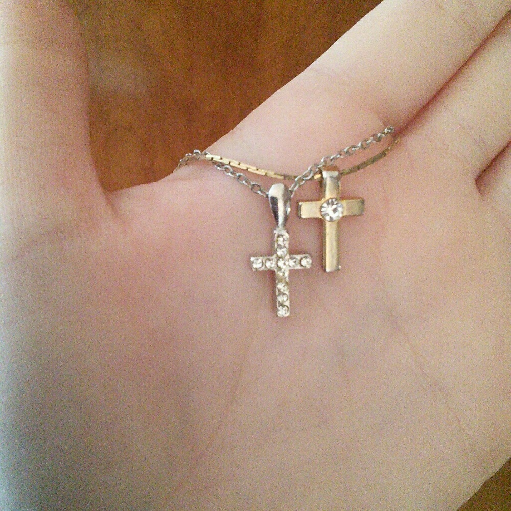 Spring Sale🌸 ✝ Pair of cross necklaces ✝